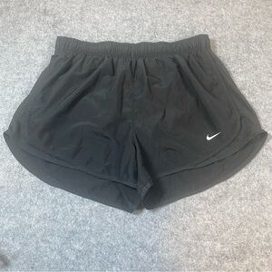Nike Women's Dri-FIT Tempo Athletic Running Shorts Size L Black